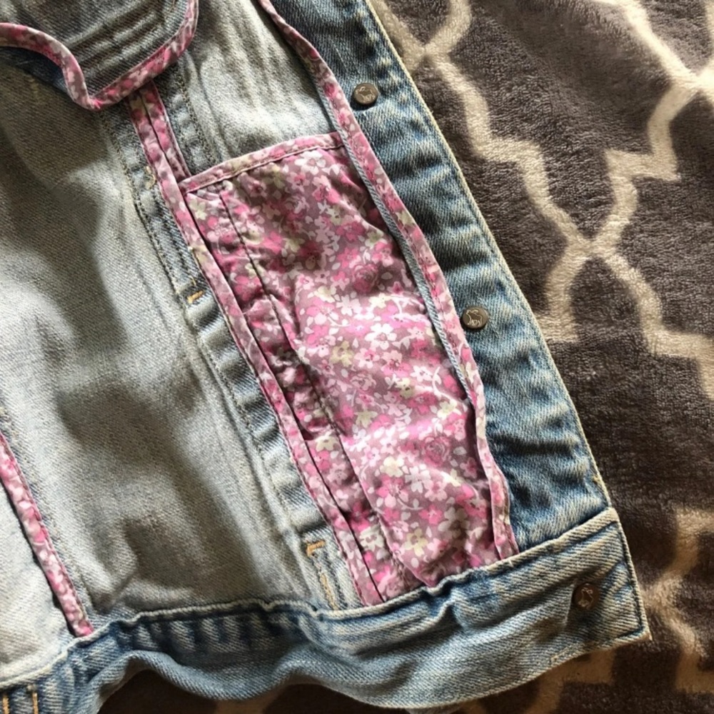 Jean jacket - Picture 3 of 5